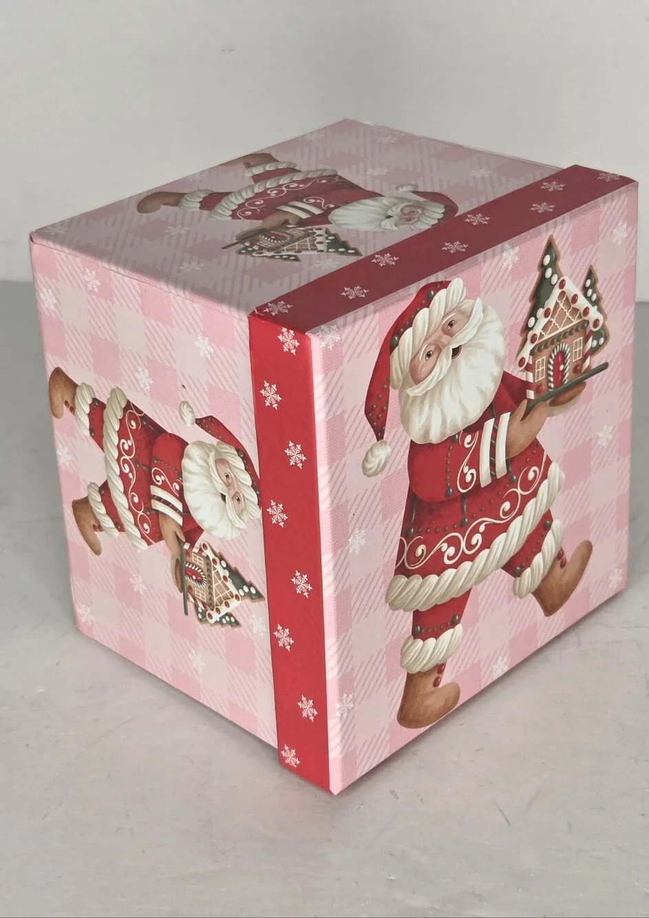Pastel Pink Santa Claus Gingerbread Gift Box‎ Holiday Decor